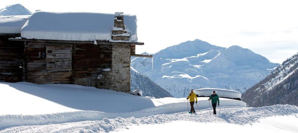 Hotel Krone Livigno Exteriör bild